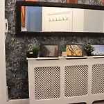 The London Spot 2 Bedroom Apartment